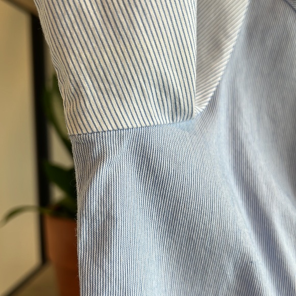 Express The Essential Button Up Collar Stripe Blouse Shirt, M - Picture 8 of 9